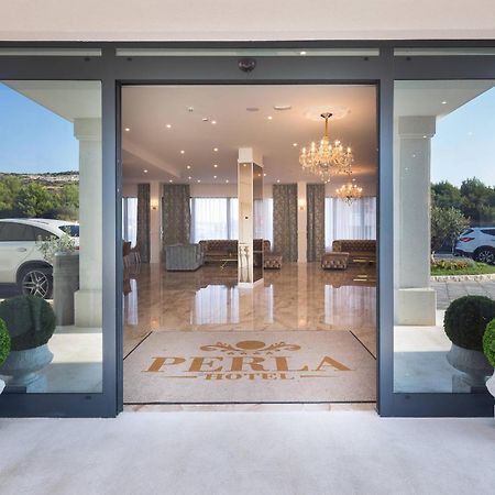Hotel Perla Рогозниця Екстер'єр фото