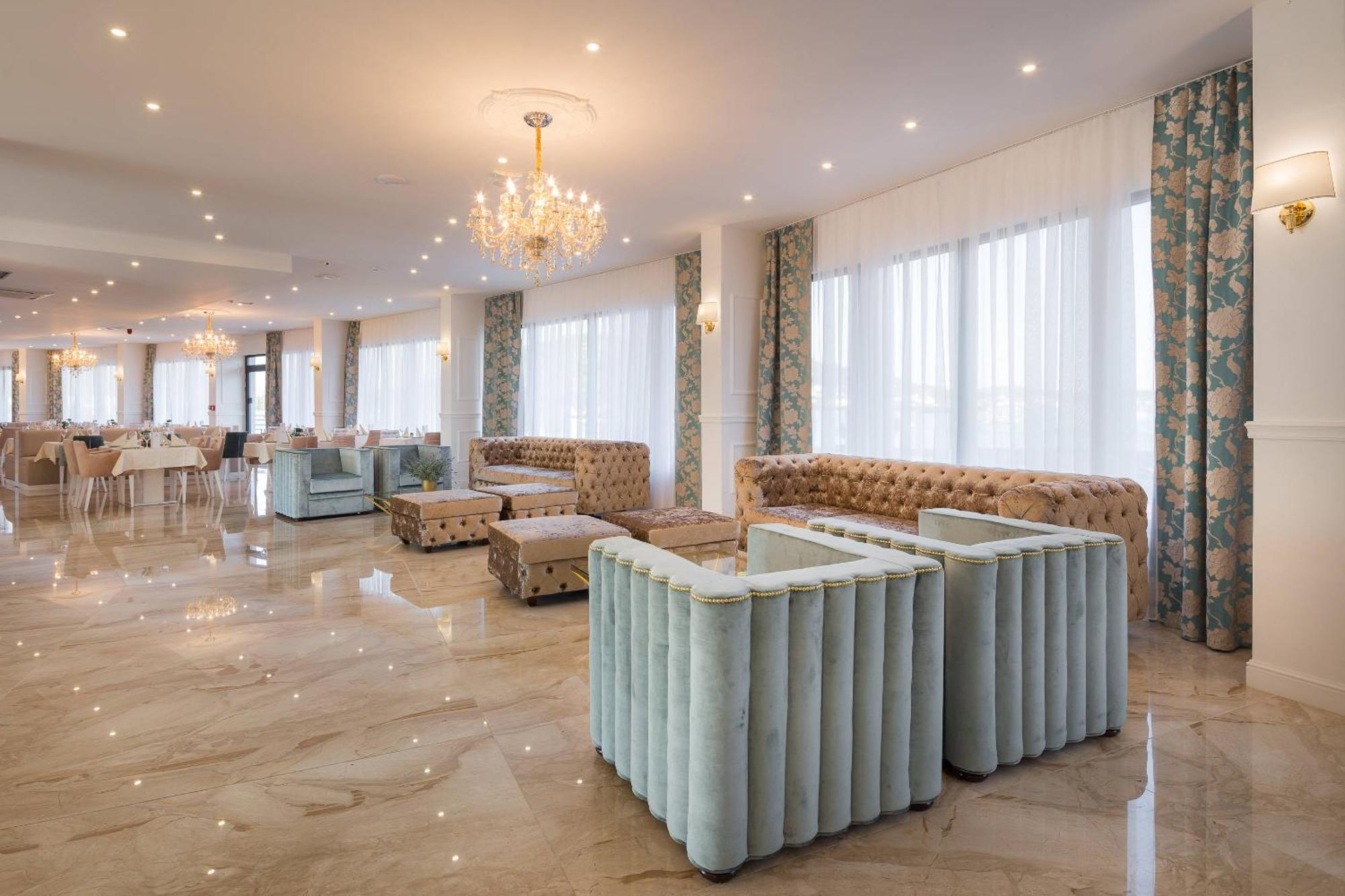 Hotel Perla Рогозниця Екстер'єр фото
